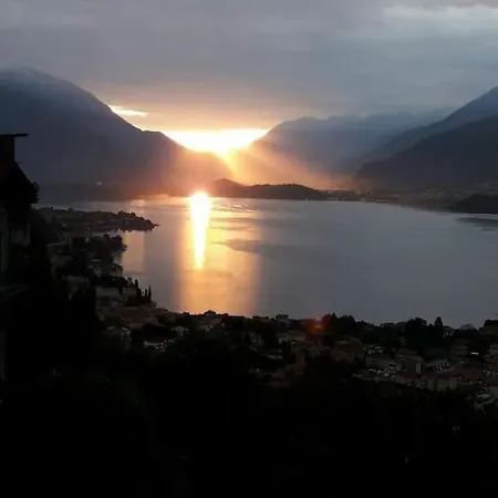 Appartement La Mansarda Sul Lago Di Como Vercana
