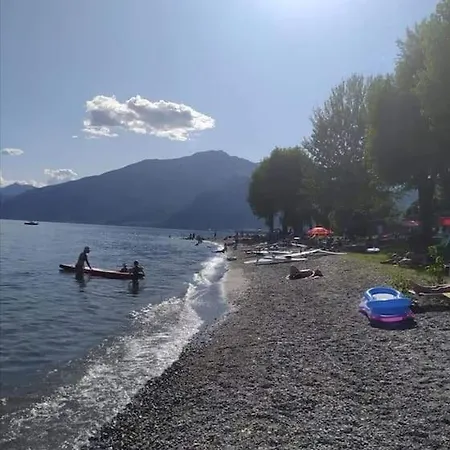 Apartament La Mansarda Sul Lago Di Como Vercana